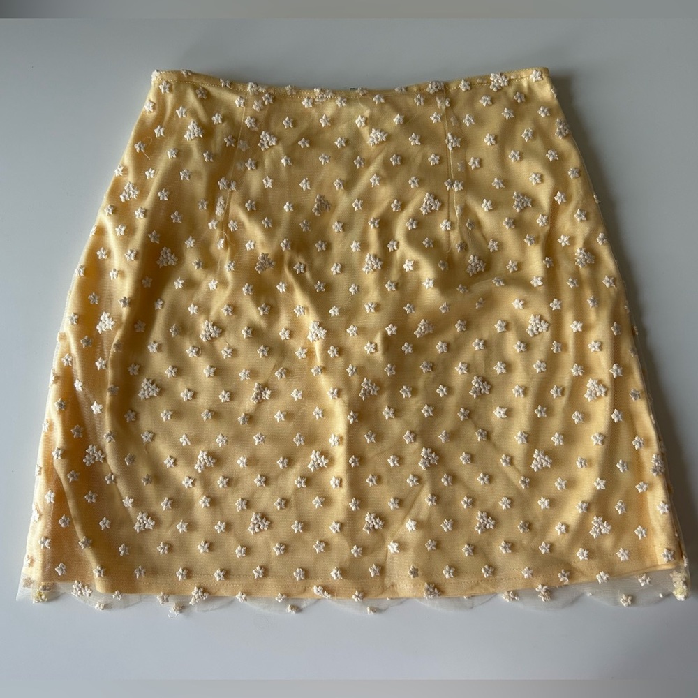 Mi ami Yellow Floral Embroidered Mesh Mini Skirt XS